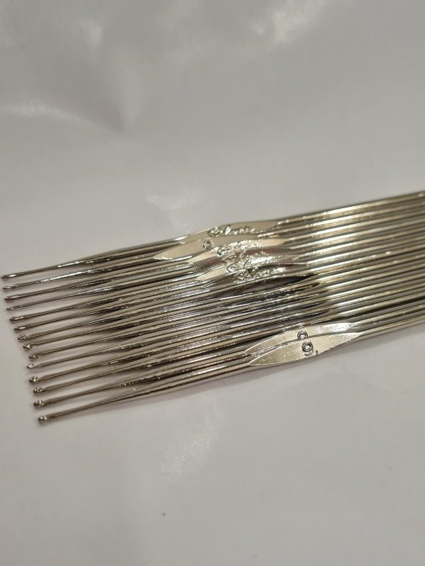 Producto - AGUJAS DE CROCHET N9