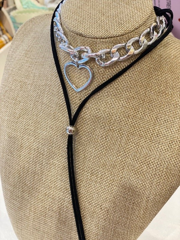 Producto - Corbatero y choker