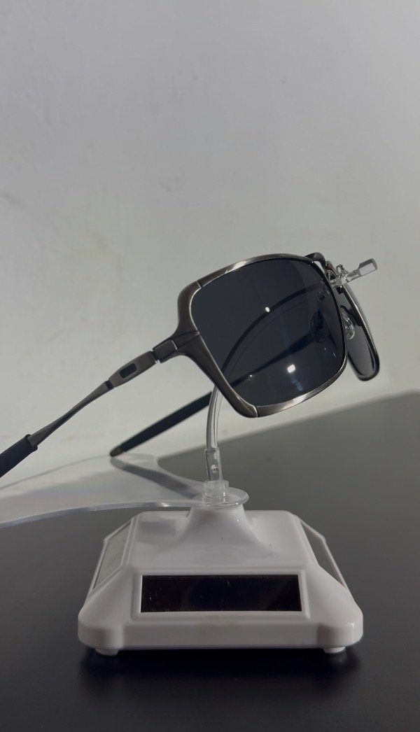 Producto - Oakley Inmate