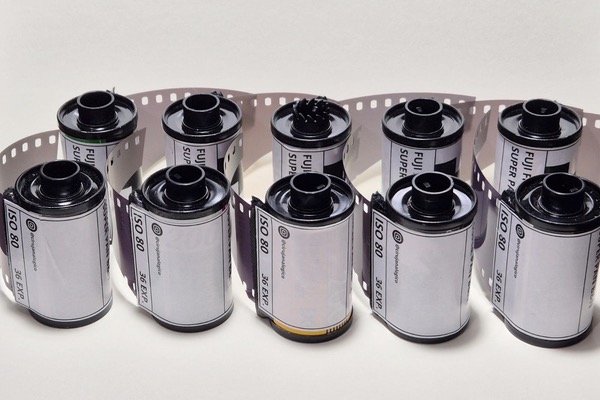 Producto - Pack x10 Fuji Film Superpan 80 - Película blanco y negro de 36 exposiciones