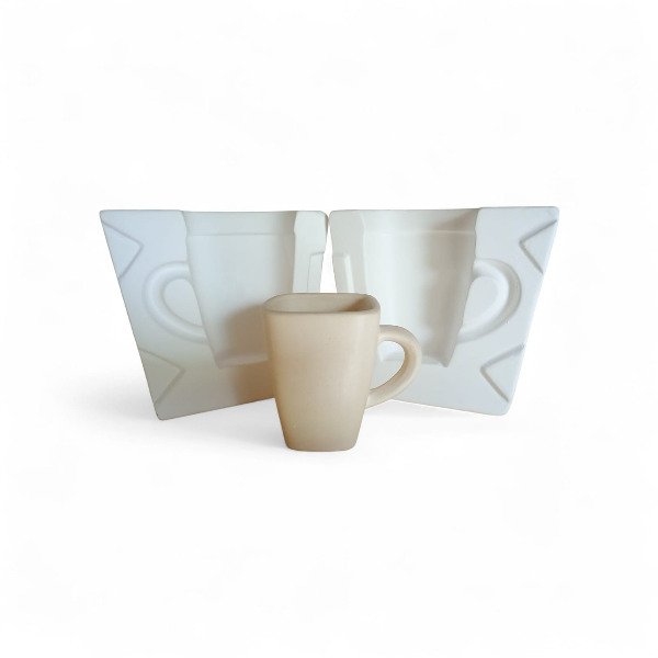 Producto - MOLDES DE YESO TAZA CUADRADA T 26