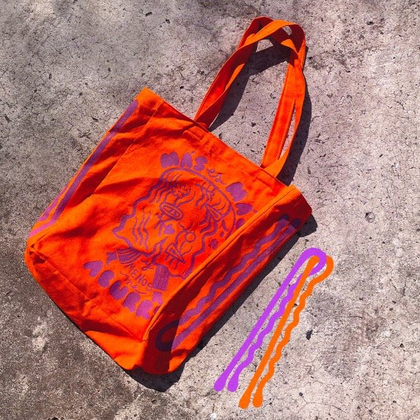 Producto - Totebag Más es Más