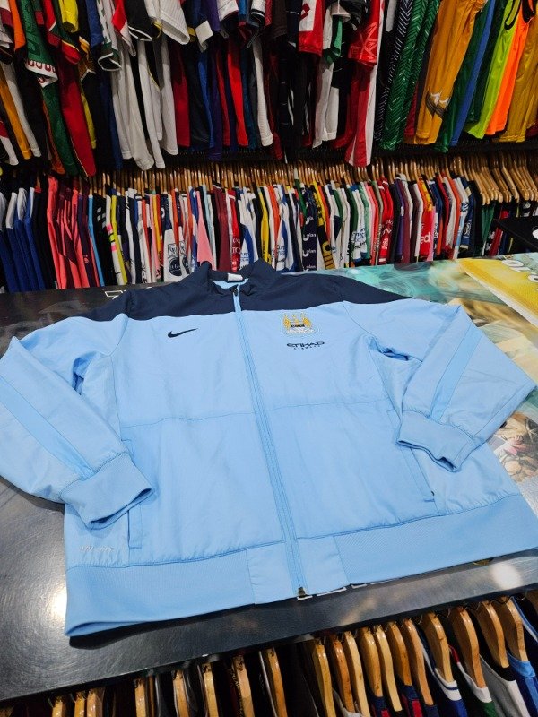 Producto - Campera Manchester City