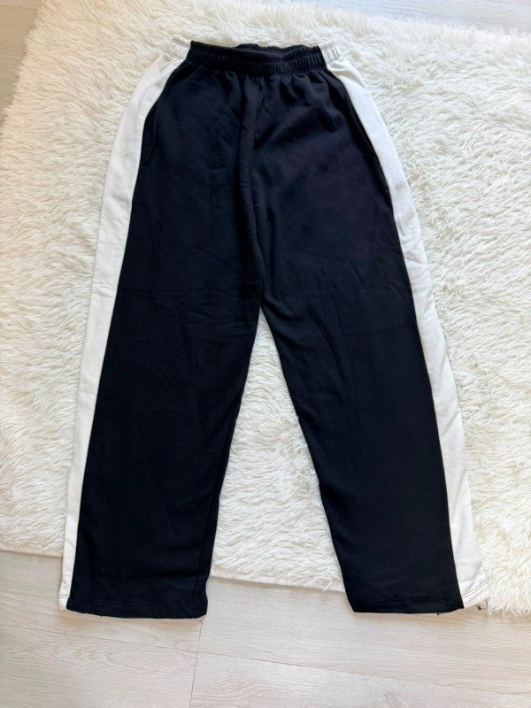 Producto - Baggy Algodón Frisa Líneas Blancas - 1