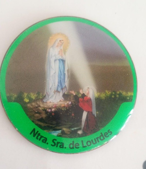 Producto - Madera con adhesivo al dorso (6 cm. diámetro)