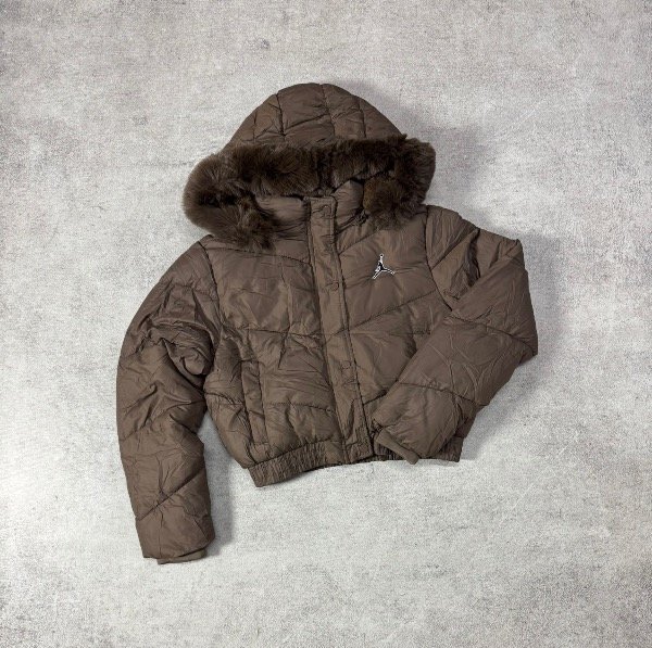 Producto - Puffer con piel jordan - 0