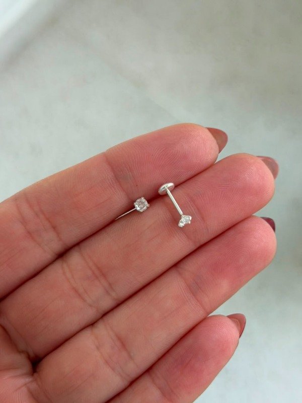 Producto - Abridores mini cubic blanco engarzado 3mm - 1