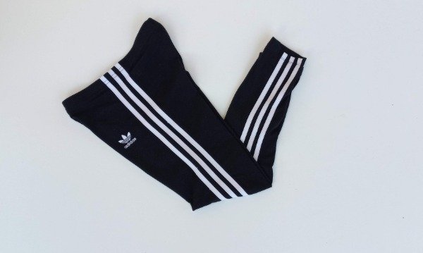 Producto - CALZA MARCA ADIDAS TALLE 9