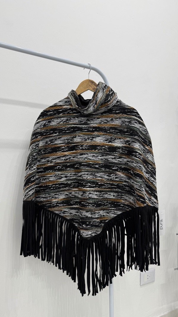 Producto - Poncho Adelaida