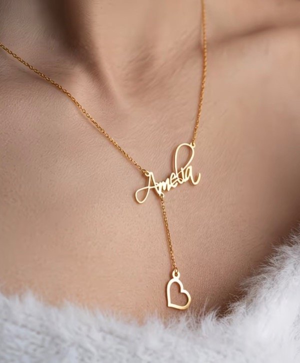 Producto - Collar nombre y corazón dorado