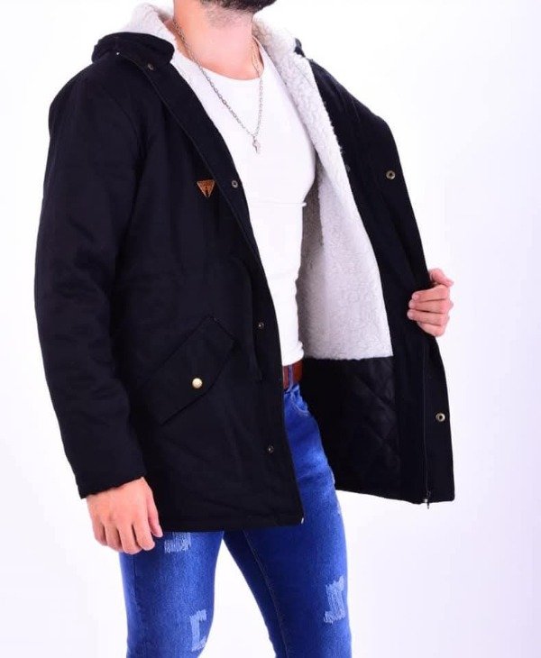 Producto - PARKA NEGRA TALLE 3