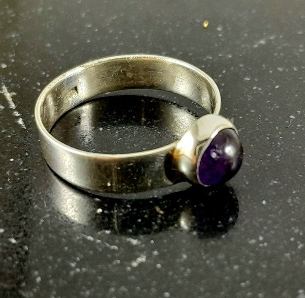 Producto - Anillo de plata 925 con Amatista redonda