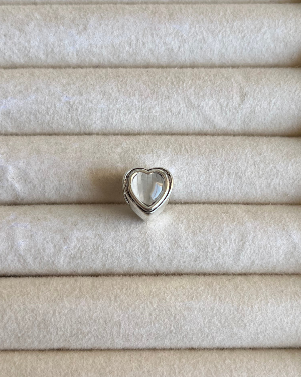 Producto - Dije estilo charm corazón blanco