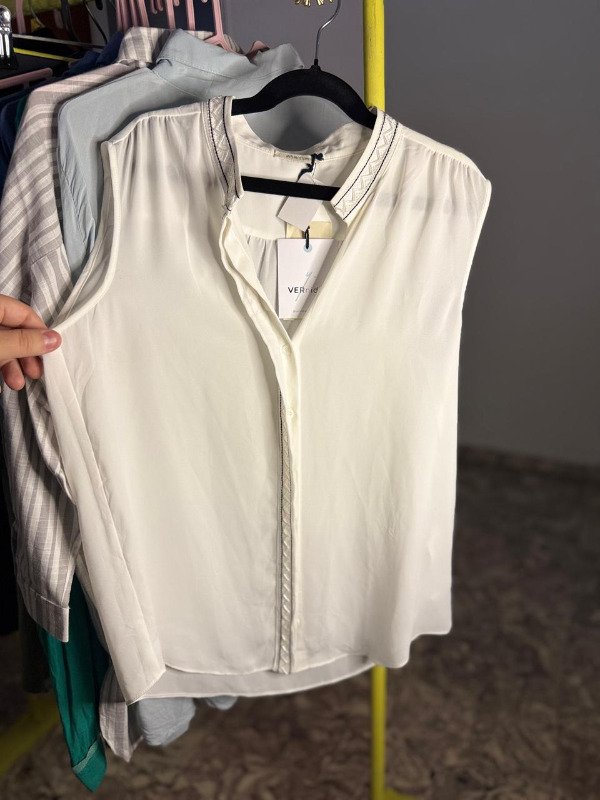 Producto - CAMISA MUSCULOSA GASA BLANCA CANUTILLOS INTIMISSIMI IMPORTADA