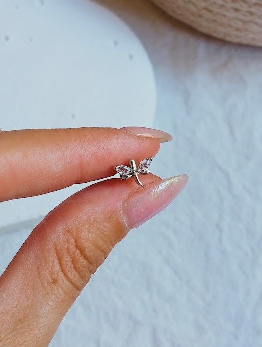 Producto - Piercing helix libélula strass - Acero quirúrgico