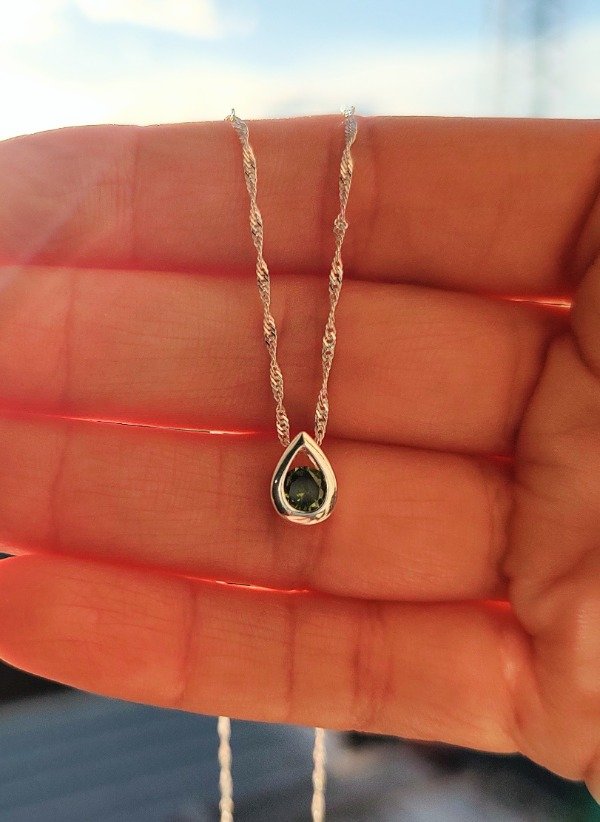 Producto - Collar gota cubic verde. Plata 925