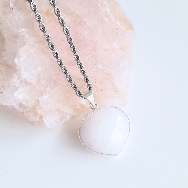 Producto - Collar corazón mediano Cuarzo Blanco
