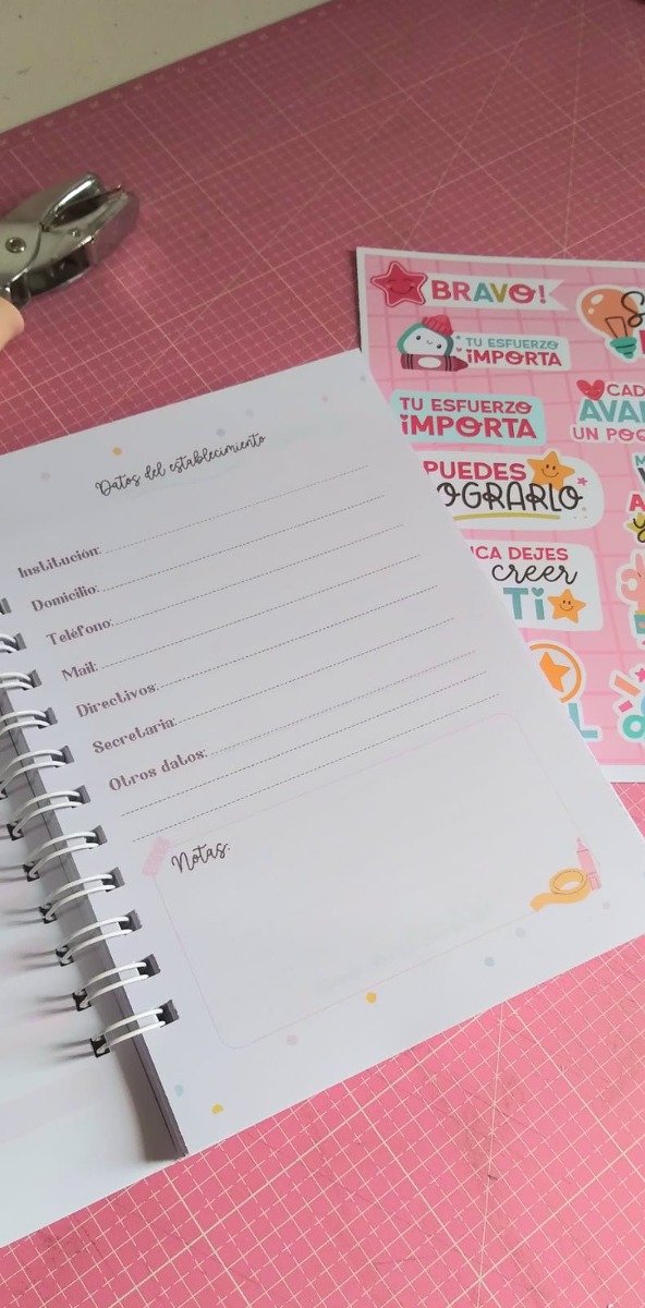 Producto - Agenda docente - Nivel Inicial - corazón de seño - 4