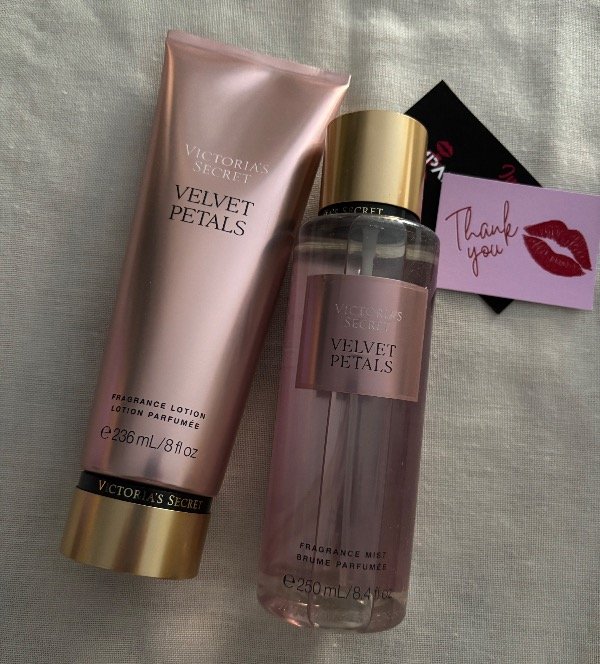 Producto - Velvet Petals - Combo Loción + Mist