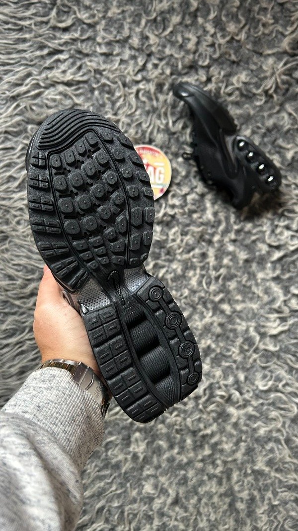 Producto - AIR MAX DN TRIPLE BLACK - 3