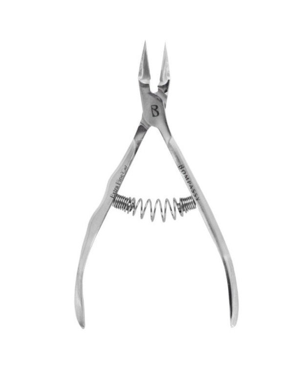 Producto - Alicate uñas recto 12cm BOMPASSY