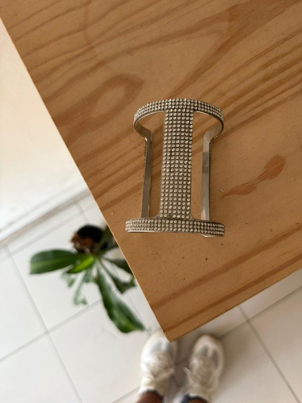 Producto - Brazalete Holum