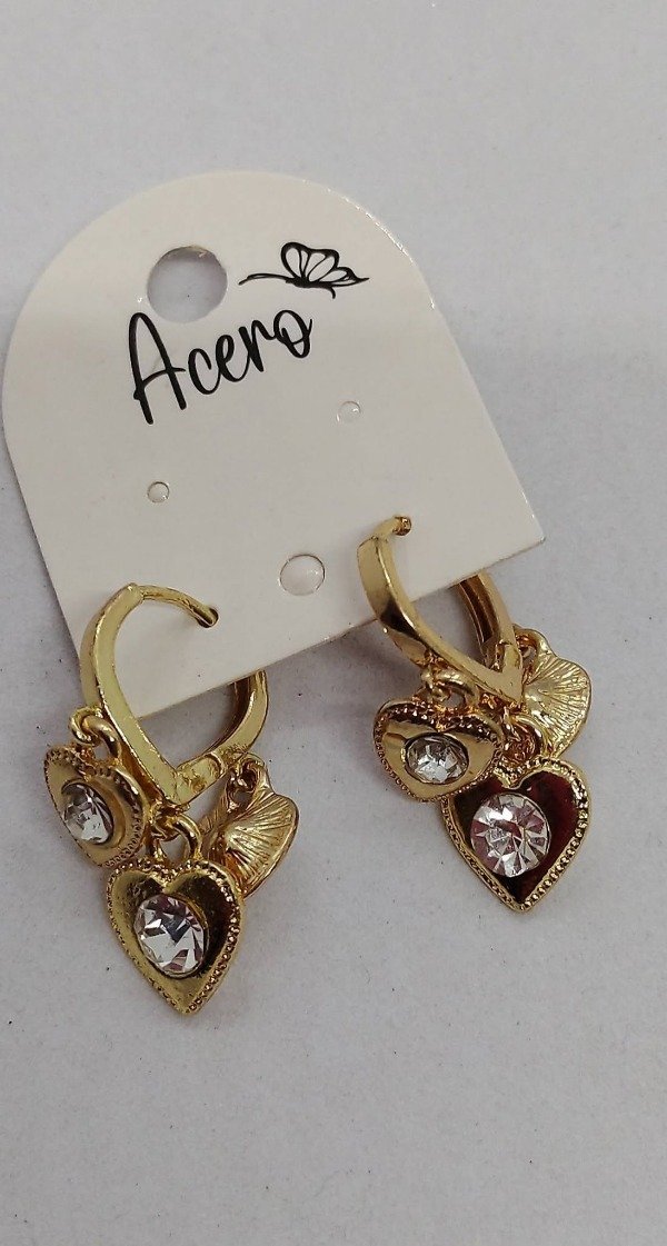 Producto - Aros  de corazones colgantes y cristal