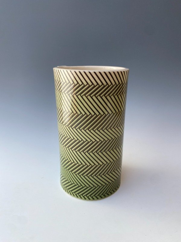 Producto - FLORERO CON DISEÑO NEGRO (trasparente in degradado verde)