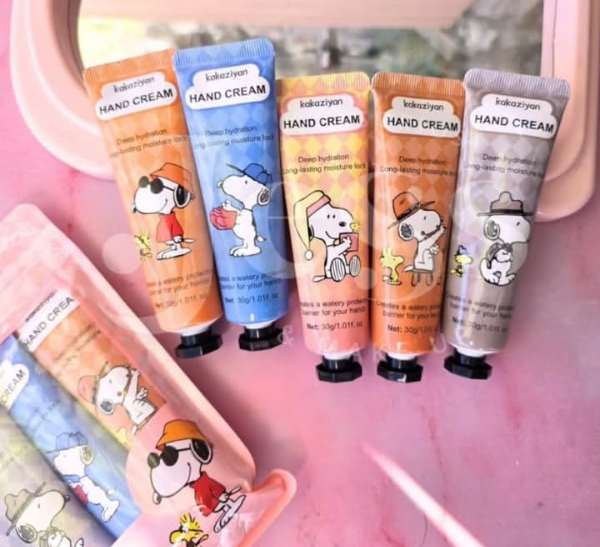 Producto - CREMA DE MANO SNOOPY KAKAZIYANn