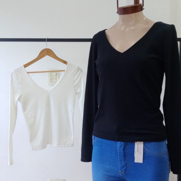 Producto - 467 - CAMISETA MORLEY ESCOTE V