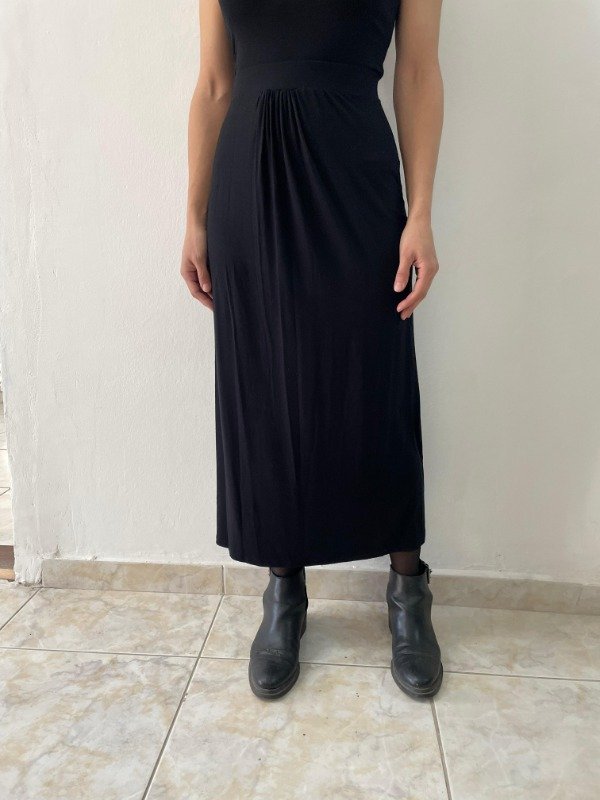 Producto - Falda drapeada negra - Chi