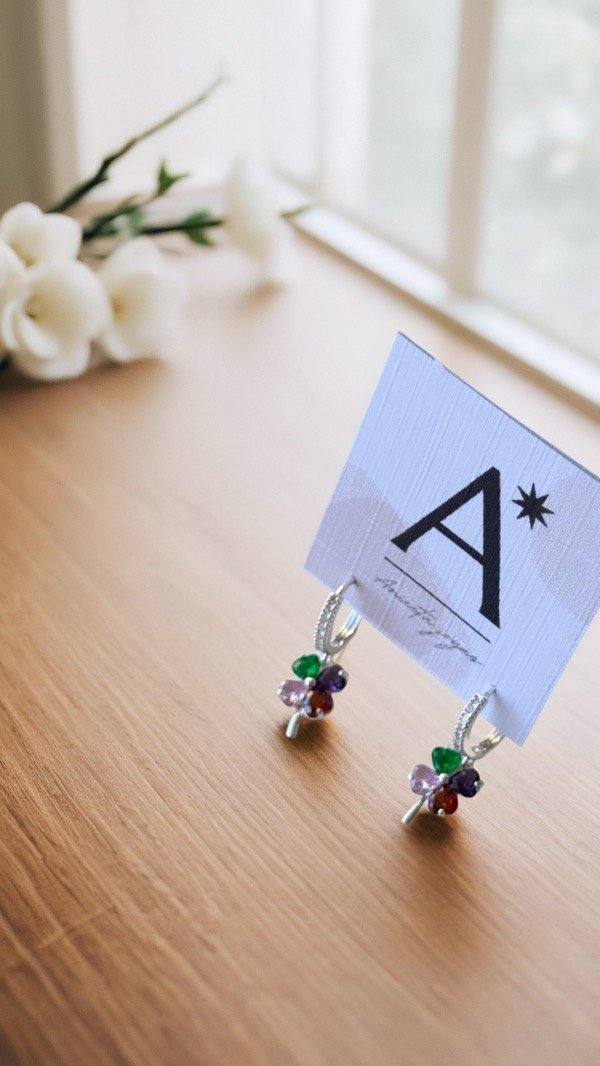 Producto - Aritos trébol multicolor ACERO BLANCO AA198
