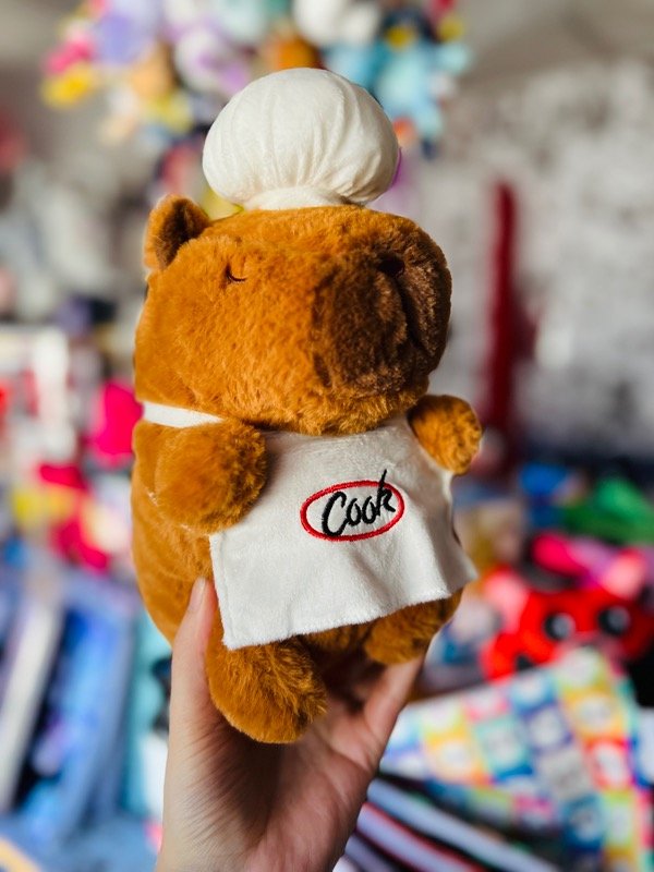 Producto - Peluche capybara cocinero