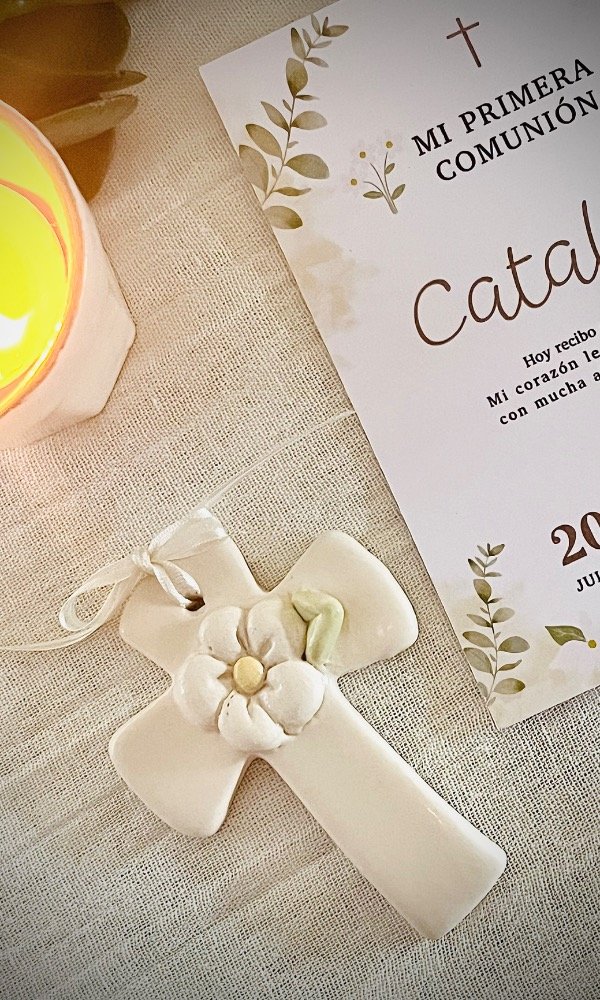 Producto - Cruz c flor color en cerámica esmaltada x 10 UNIDADES!