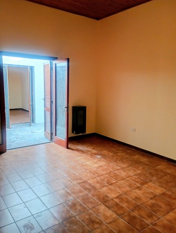 Producto - CASA EN VENTA UBICADA SOBRE CALLE  DEL BUSTO 1435 - 4