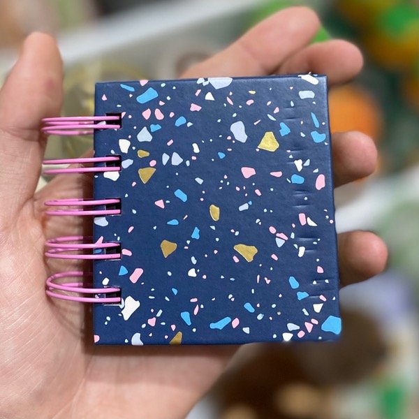 Producto - Notas Adhesivas Anilladas 8 x 8 BB20313