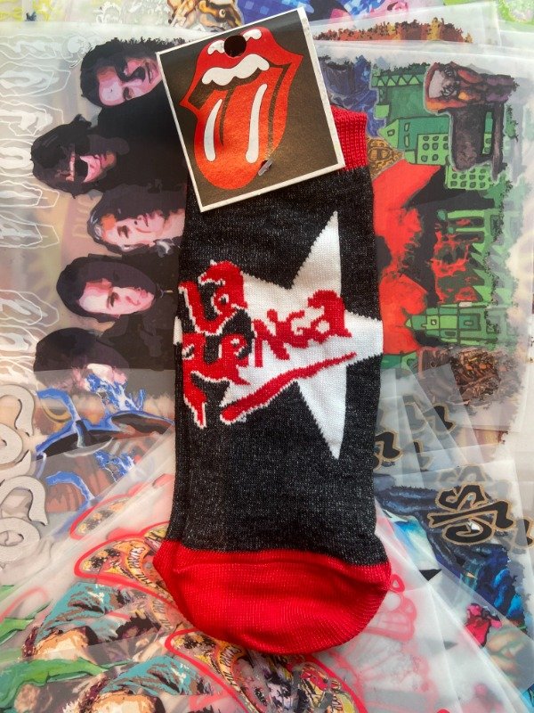 Producto - Medias La Renga