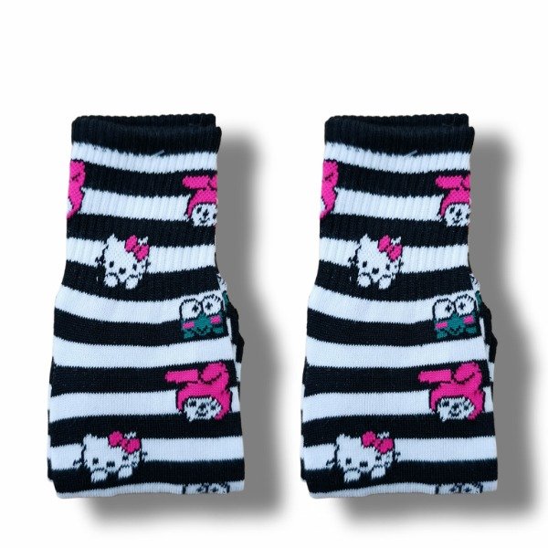 Producto - Sanrio rayas negras - Tenis Niños
