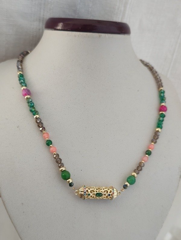 Producto - Collar Alegría de piedras naturales