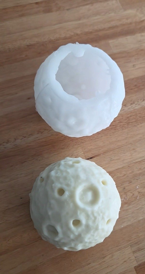 Producto - Luna con relieves El Principito