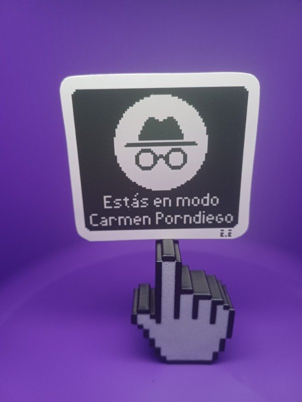 Producto - Sticker Modo incognito Carmen Sandiego