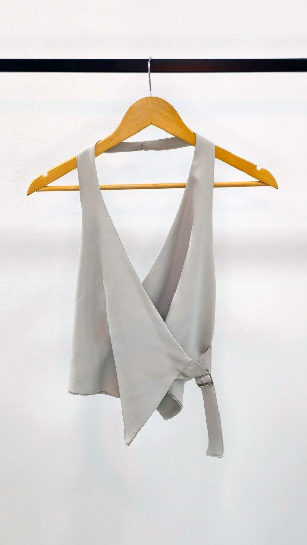 Producto - top chaleco cruzado