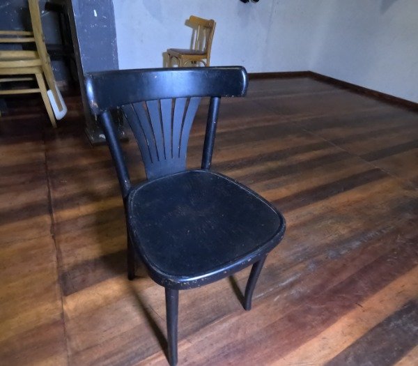 Producto - Sillas Thonet Originales en Madera de Haya, Importadas de Polonia.