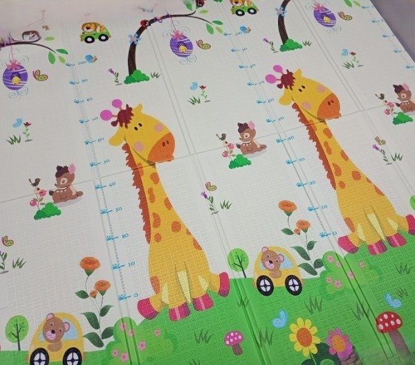 Producto - Alfombra Antigolpes Reversible Piso 180x200 Jirafas-abc