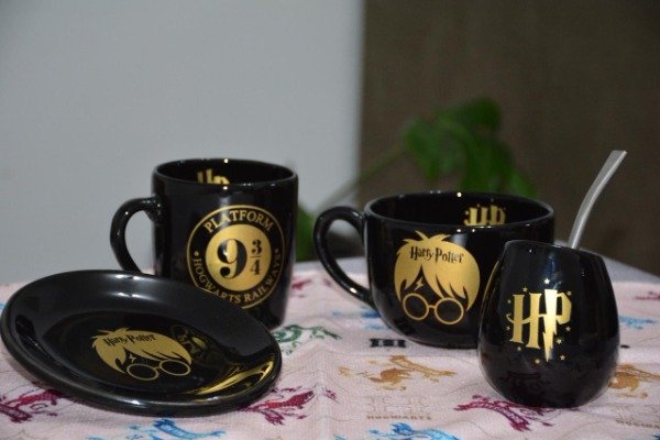 Producto - LÍNEA HARRY POTTER NEGRA