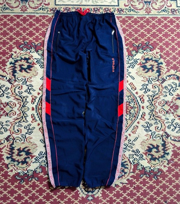 Producto - Pantalón Reebok Retro