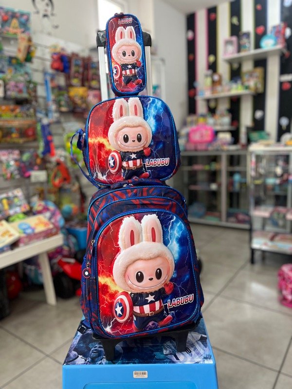 Producto - Mochila con carrito de labubu