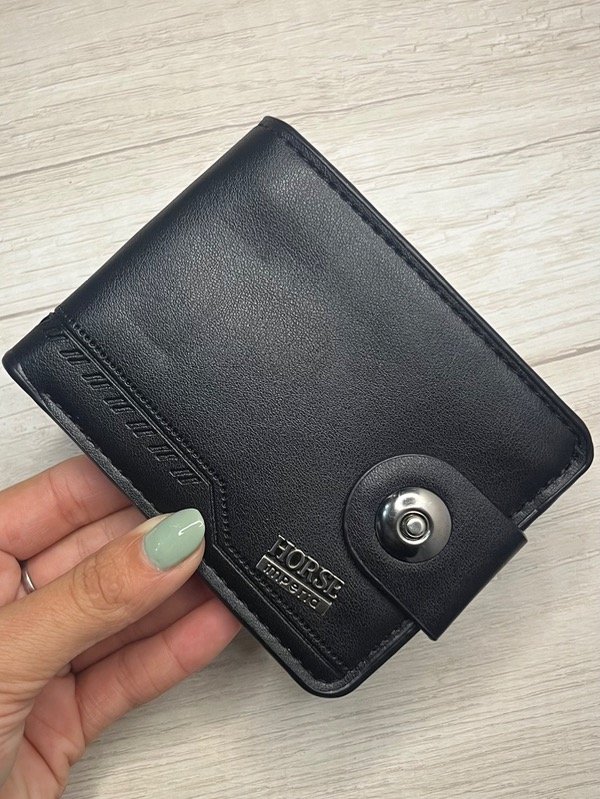 Producto - Billetera boton negra