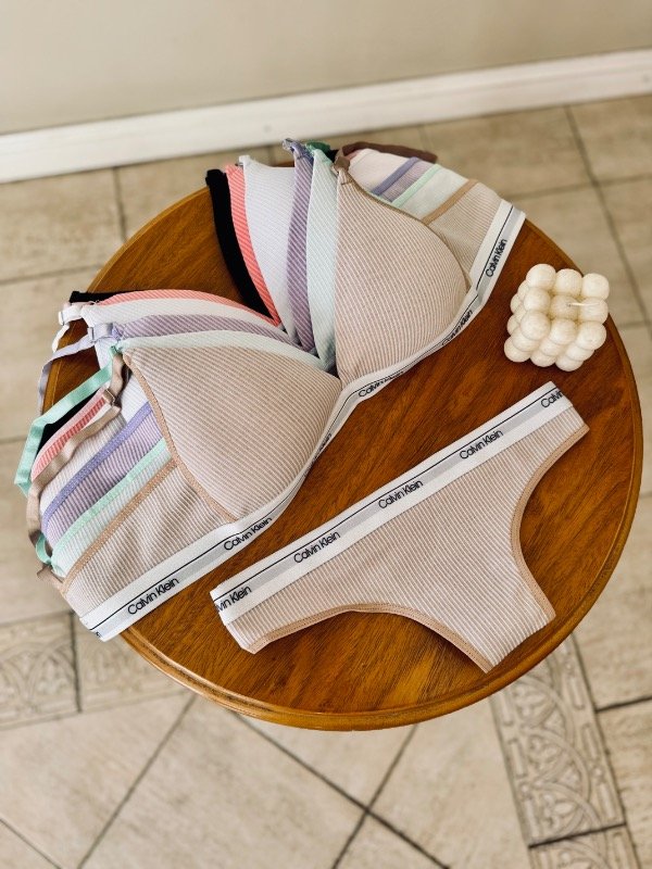 Producto - Conjunto Calvin Klein