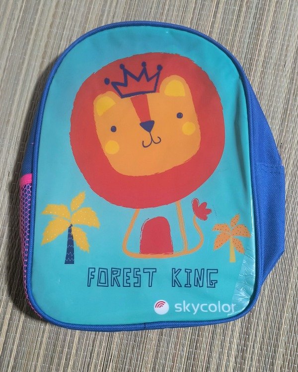 Producto - Mochila león 30 x 20 cm